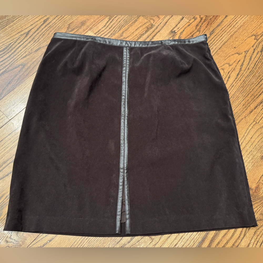 NWT Annex Woman Brown Faux Suede Skirt with Faux Leather Trim Midi Size 3X